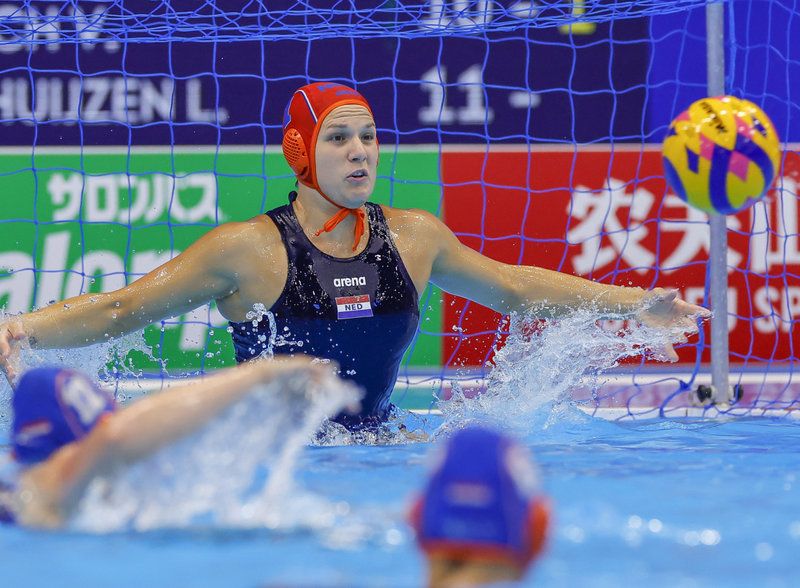 Laura Aarts amb la selecció neerlandesa. Foto: waterpolo.nl