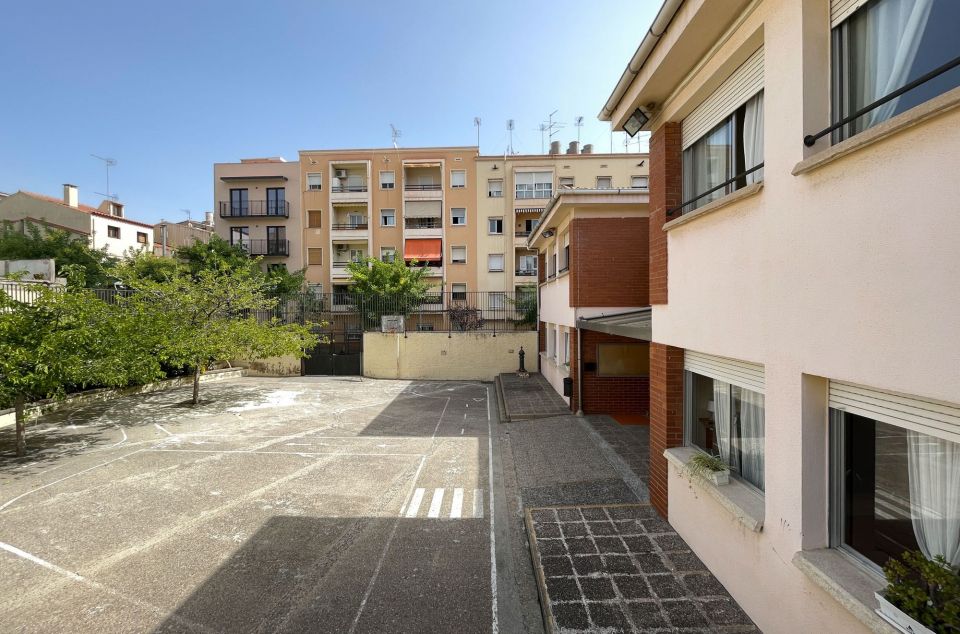 Educación Escuela Joan Coromines. Foto: R.Gallofré