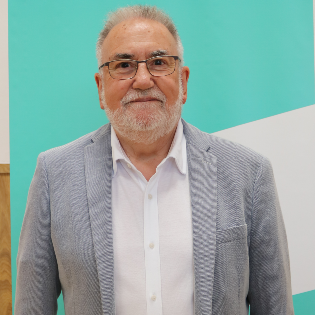 Xavier Masgrau és l'alcalde d'Òrrius Xavier Masgrau és l'alcalde d'Òrrius