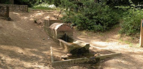La fuente de la Encina La fuente de la Encina