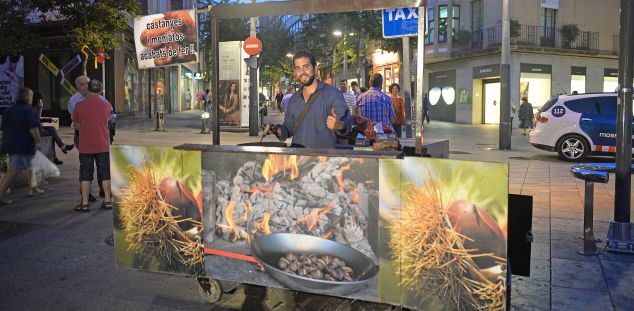 Parada de castañas en Mataró Parada de castañas en Mataró
