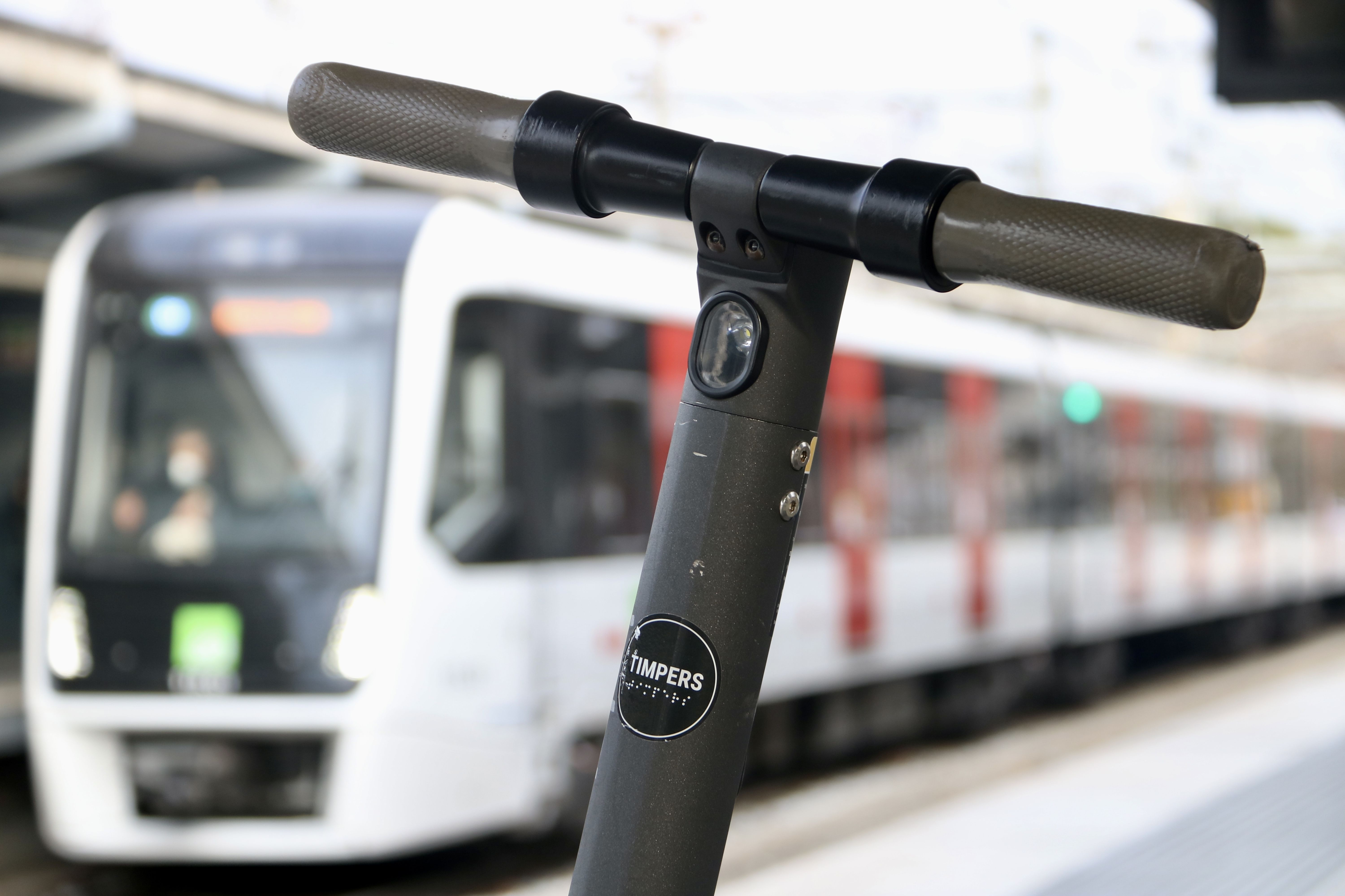 Prohibición definitiva de patinetes eléctricos en el transporte público