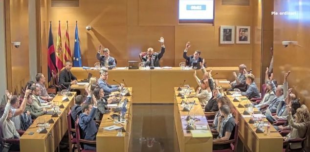 El moment de la votació al Ple El moment de la votació al Ple