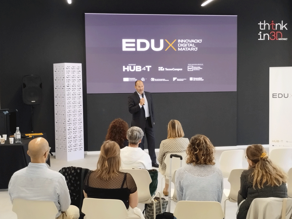 Presentació del projecte per dotar de competències digitals el professorat de Mataró. Foto: TecnoCampus