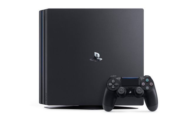 Playstation 4 Pro a la venda al novembre.