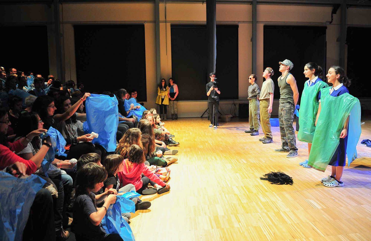 Alumnes de l'Aula de Teatre. Foto: Arxiu