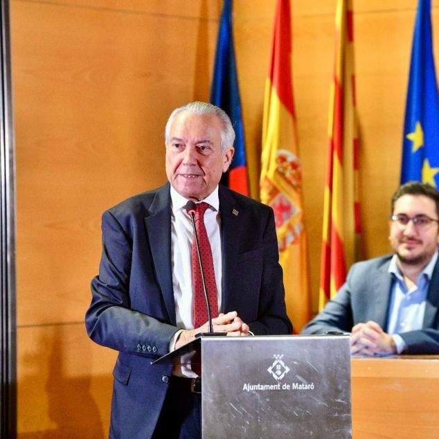 Justo Molinero ja és Fill Adoptiu de la ciutat de Mataró