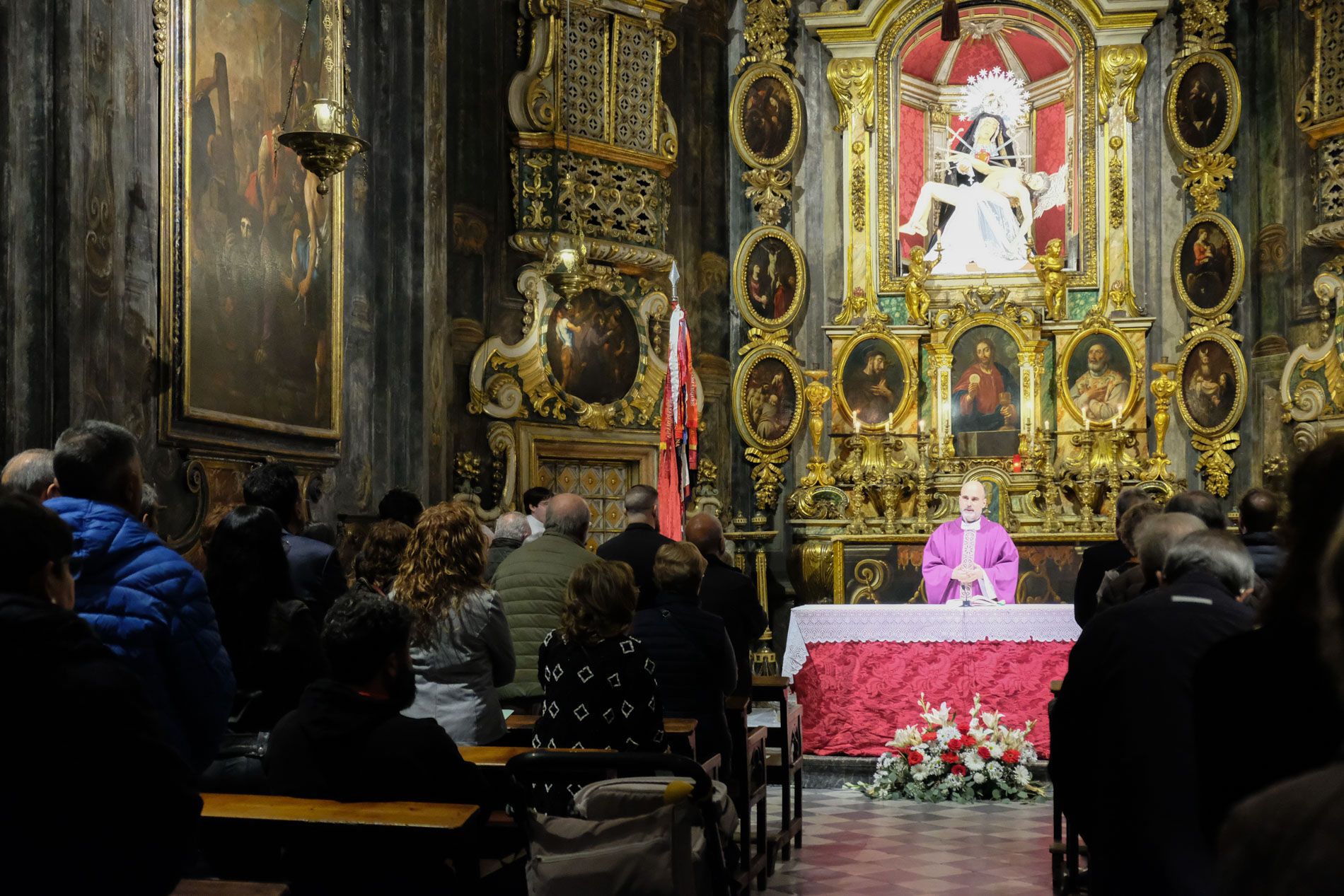 Missa a l'Altar dels Dolors Setmana Santa 2024. Foto: Carme Francés Missa a l'Altar dels Dolors Setmana Santa 2024. Foto: Carme Francés