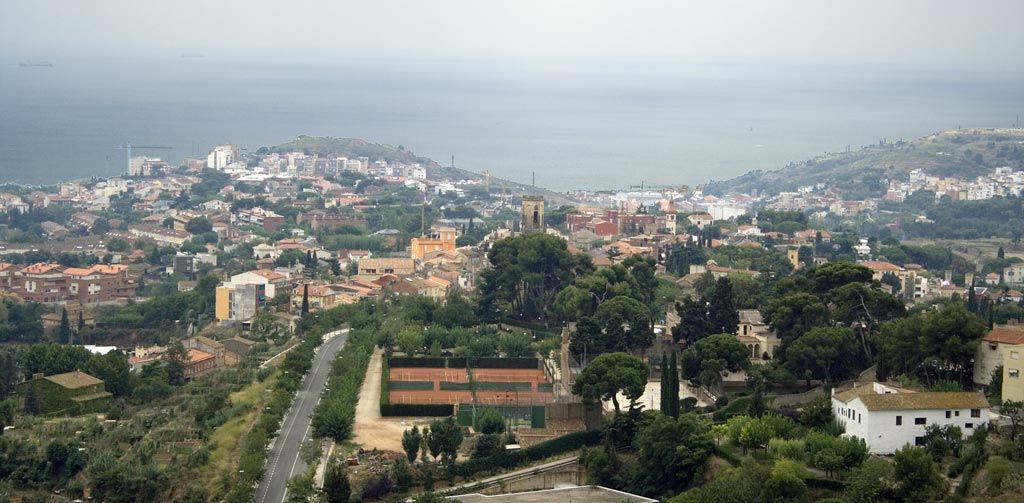 Tiana: el poble maresmenc que suspèn llicències d'obres per protegir el patrimoni