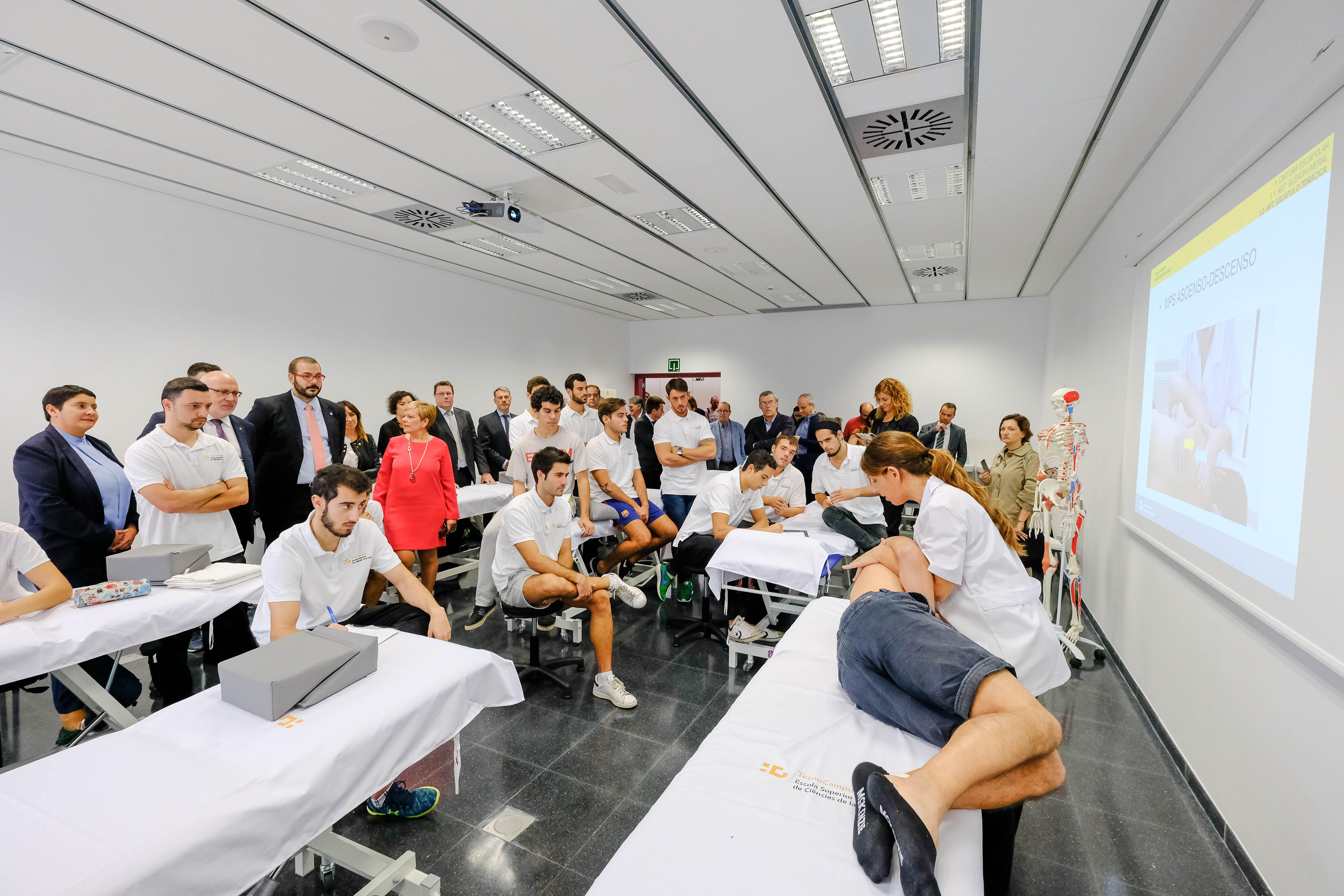 El nou aulari, durant la inauguració. Foto: R. Gallofré
