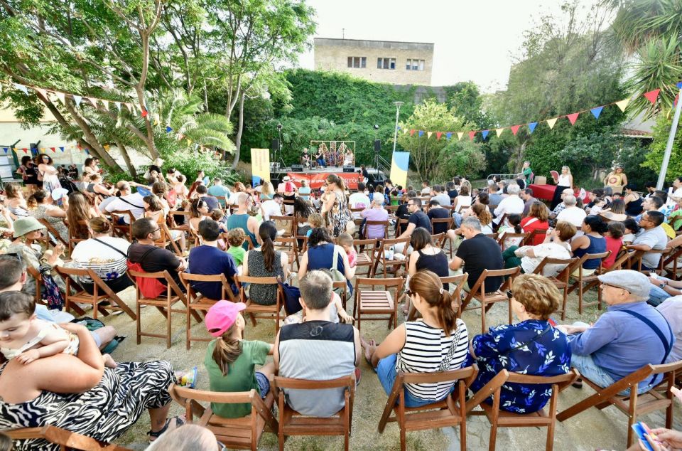 Presentació del Conte de Les Santes de Capgròs Presentació del Conte de Les Santes de Capgròs