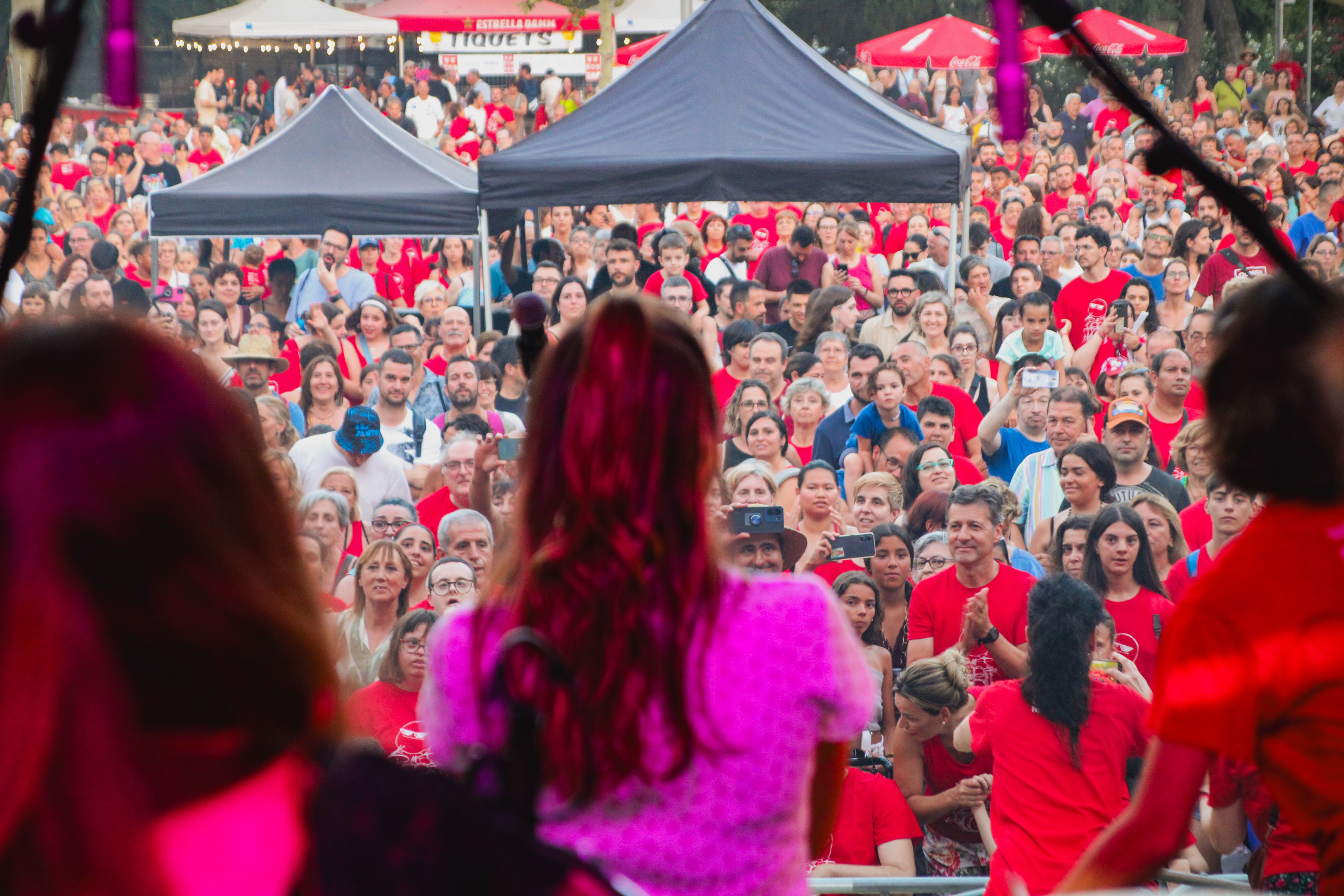 El Parc ple per la Flashmob de Dissantes. Foto: Iker Morera El Parc ple per la Flashmob de Dissantes. Foto: Iker Morera