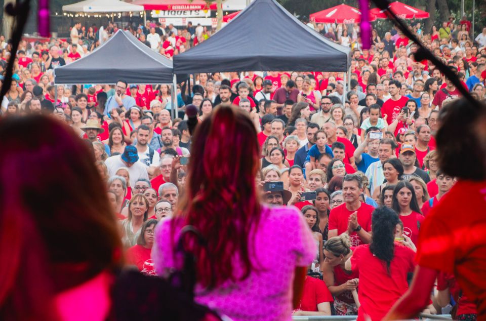 El Parc ple per la Flashmob de Dissantes. Foto: Iker Morera El Parc ple per la Flashmob de Dissantes. Foto: Iker Morera