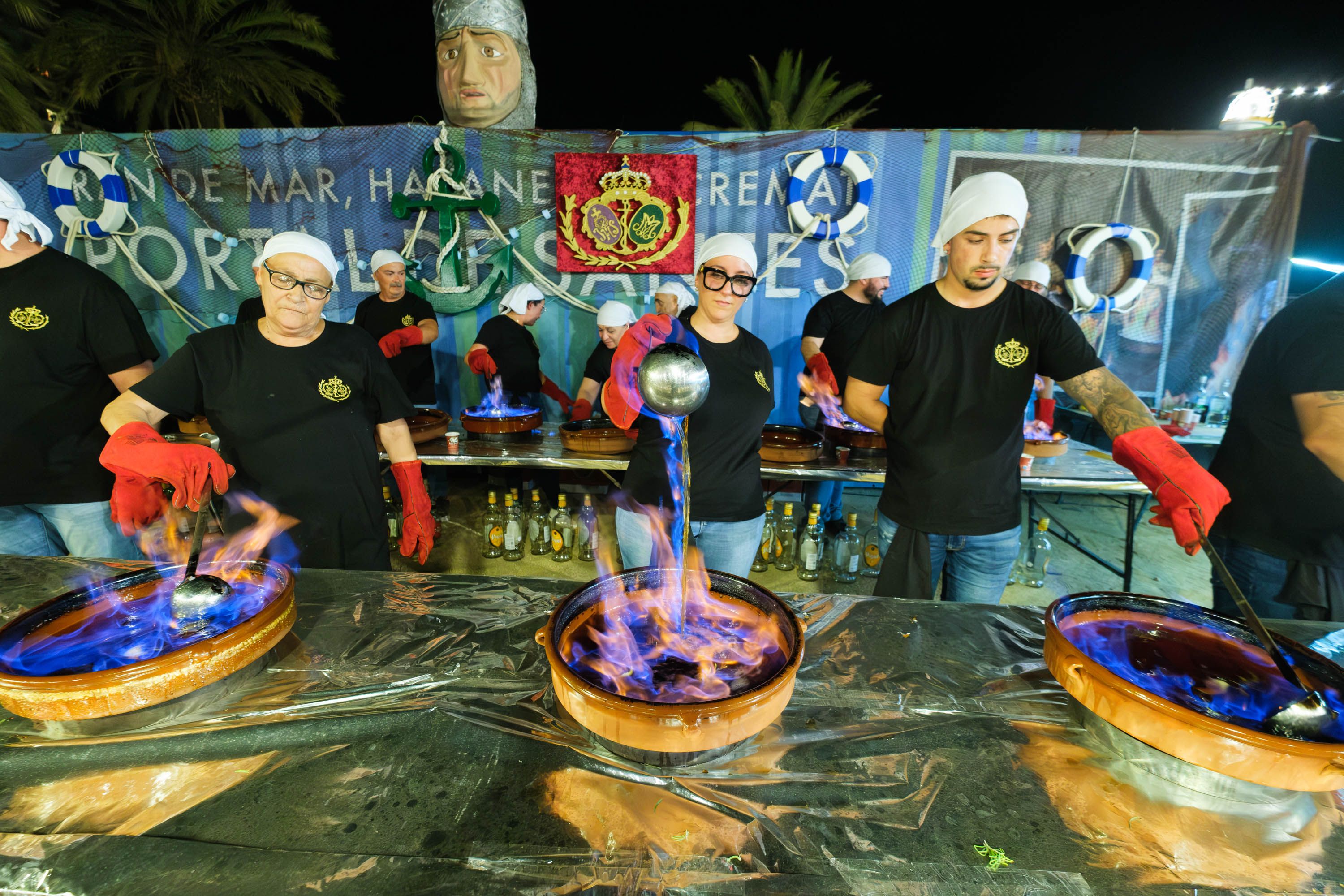 La beguda clàssica de les Havaneres i la Festa Major. Foto: R. G. La beguda clàssica de les Havaneres i la Festa Major. Foto: R. G.