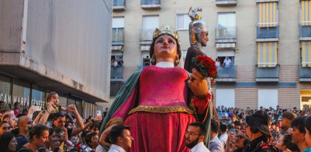 L'Anem a tancar, el passi-ho bé i fins l'any que ve dels actes amb figures. Foto: Iker Morera