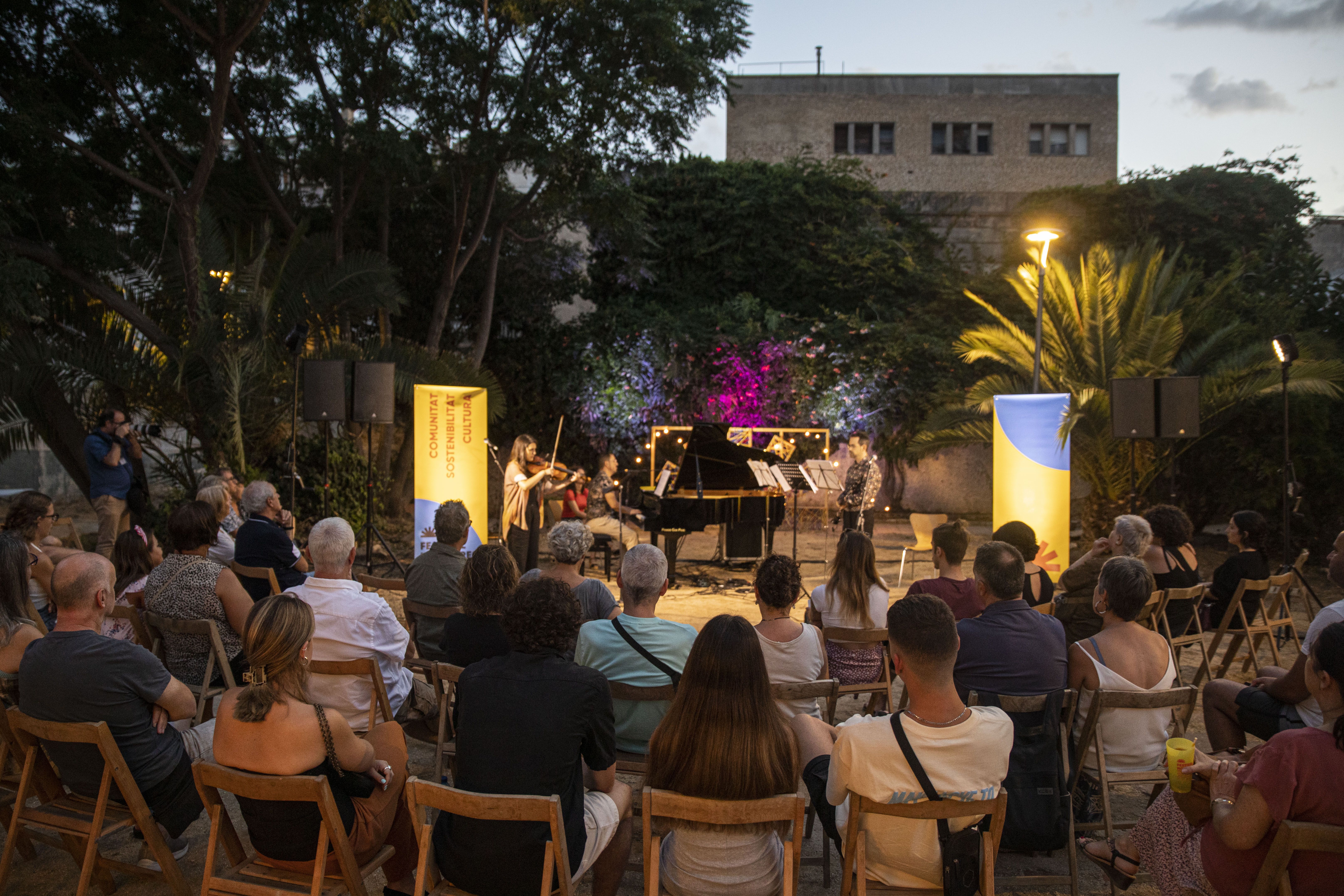 Concert La Modesta al Nosaltres. Foto: Sara Aminyan