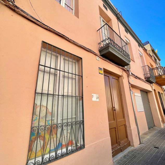 L'escola bressol al carrer Llauder L'escola bressol al carrer Llauder