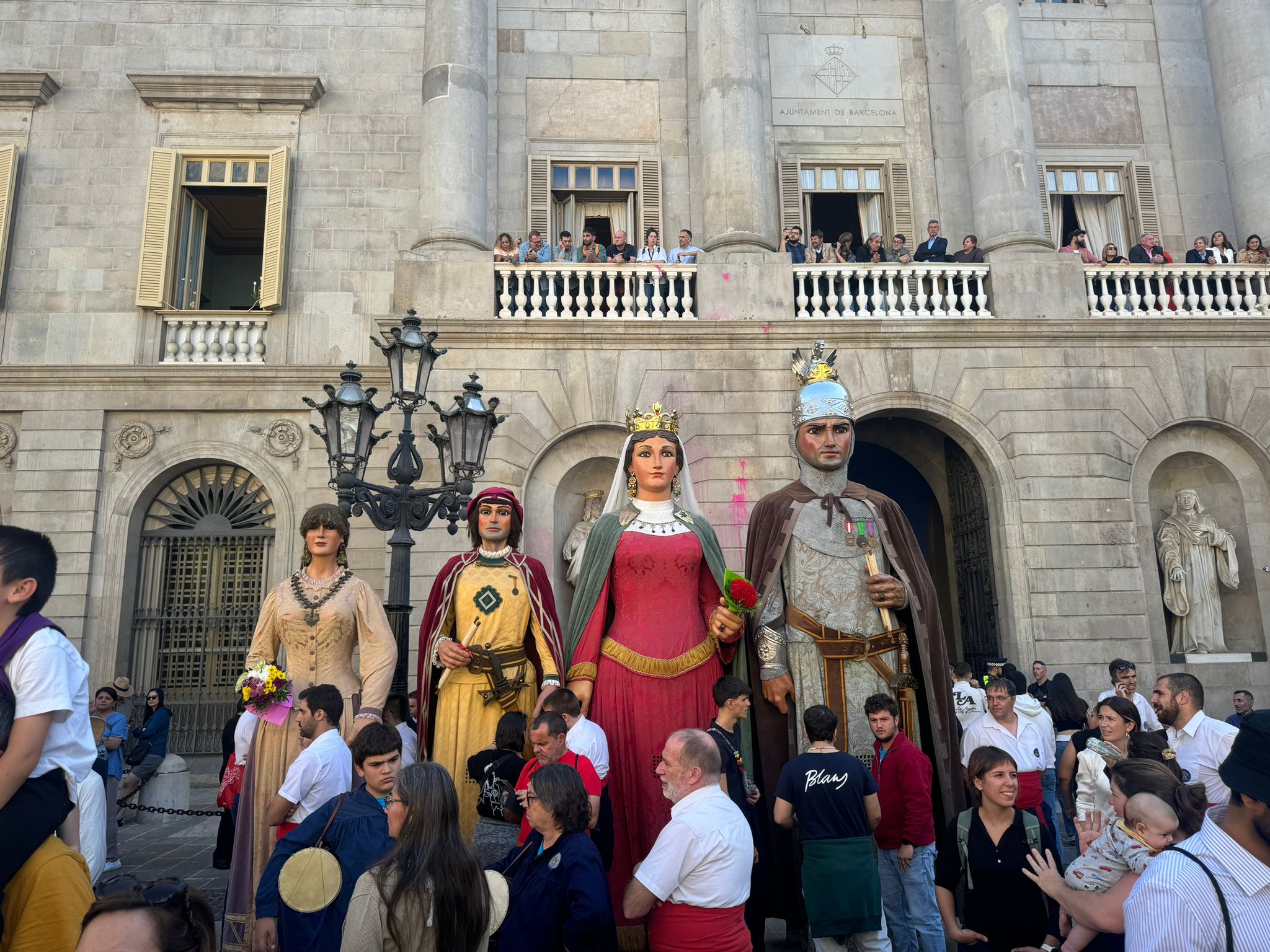 La Família Robafaves, a la trobada de Gegants Centenaris. Foto: Joan Adserà La Família Robafaves, a la trobada de Gegants Centenaris. Foto: Joan Adserà