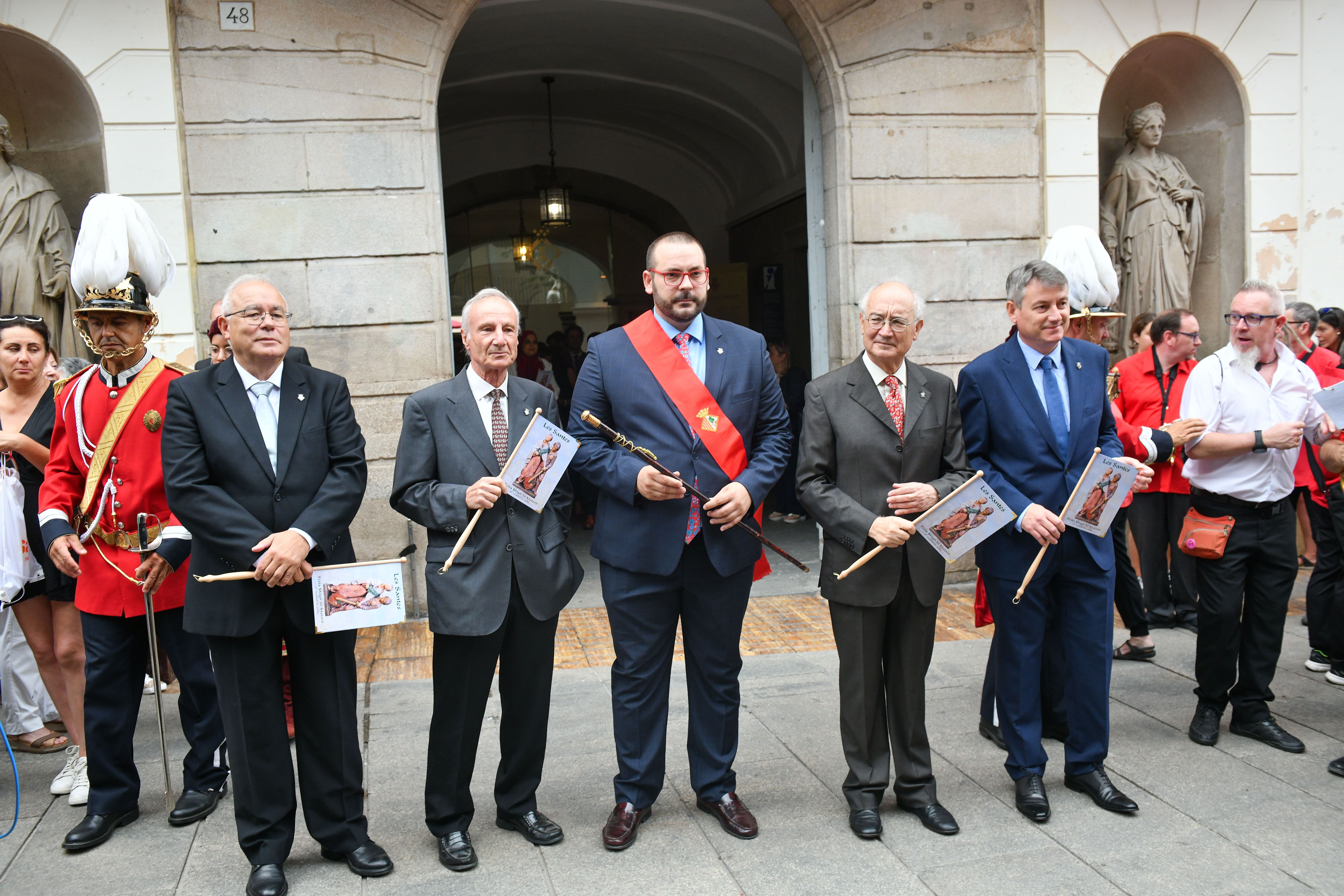 Tots els alcaldes de Mataró des del restabliment democràtic, un 27 de juliol. Foto: R. Gallofré Tots els alcaldes de Mataró des del restabliment democràtic, un 27 de juliol. Foto: R. Gallofré