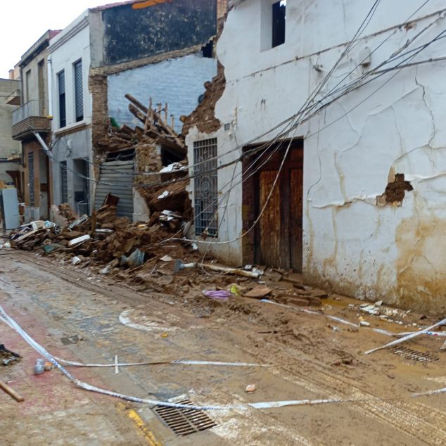 Una casa on hi vivien dues germanes, a qui no trobaven des de les inundacions Una casa on hi vivien dues germanes, a qui no trobaven des de les inundacions