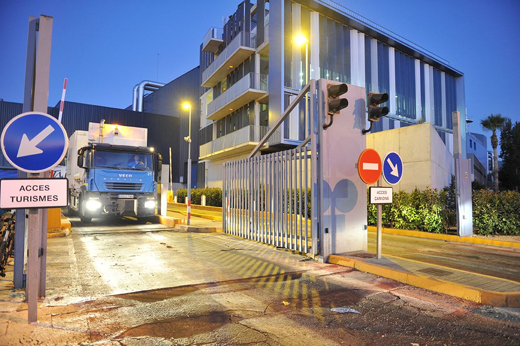 Entrada a la planta de tractament de residus de Mataró