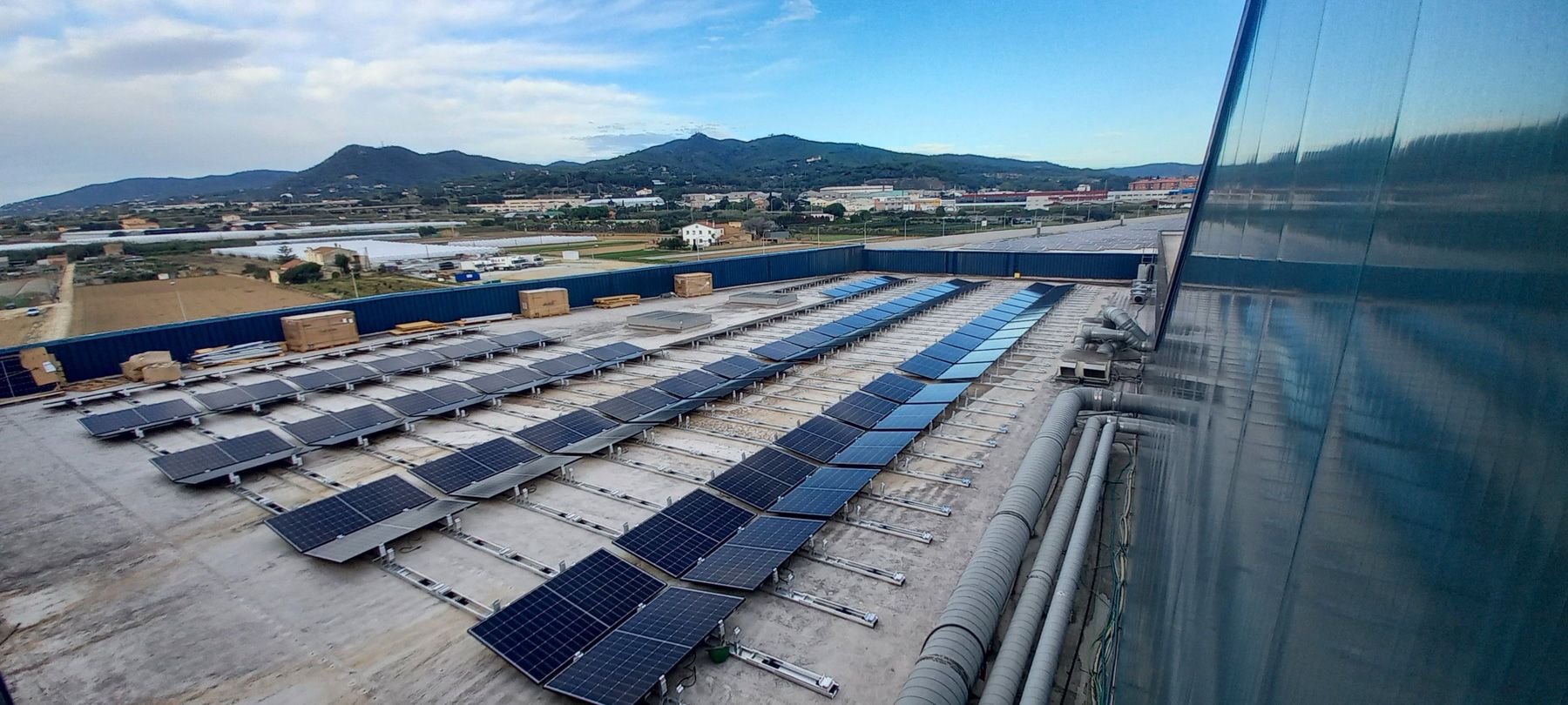 Placa fotovoltaica a Maresme Circular
