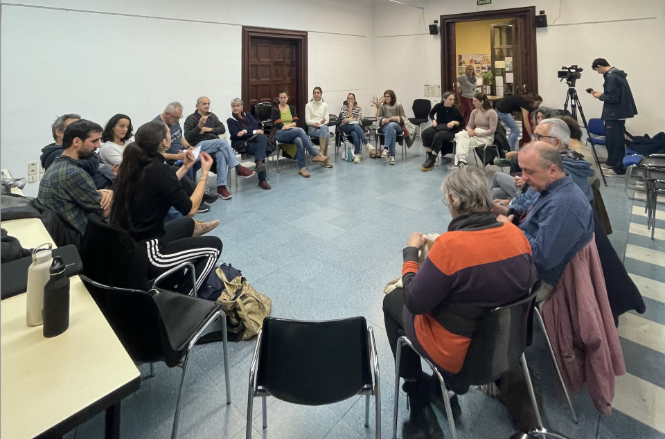 L'assemblea de constituent de Docents 083 L'assemblea de constituent de Docents 083