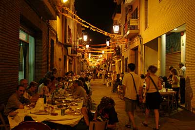 Verbena de la calle San Juan. Verbena de la calle San Juan.