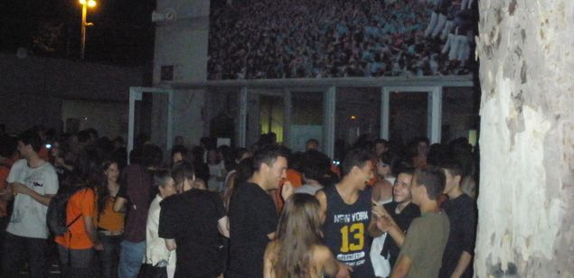 La fiesta en la sede de los Renacuajos