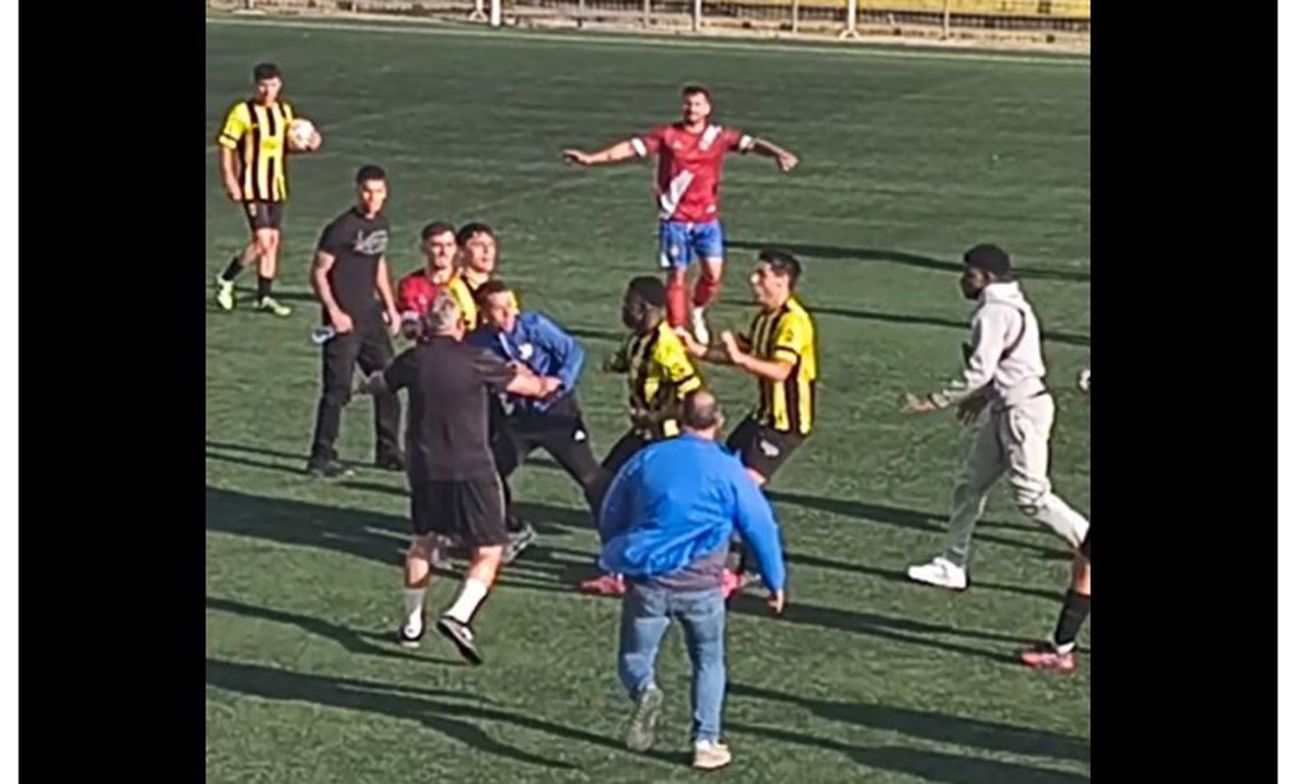 Fragmento de vídeo de la batalla campal en Mataró