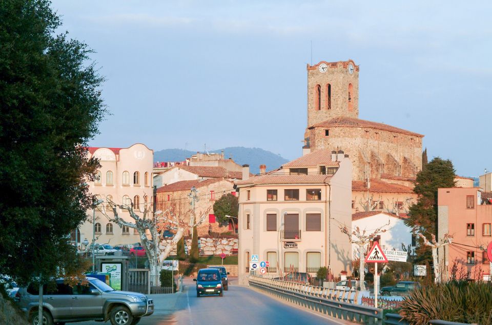 Vista de Dosrius, donde se vive tensión a raíz de los incidentes violentos con menores tutelados