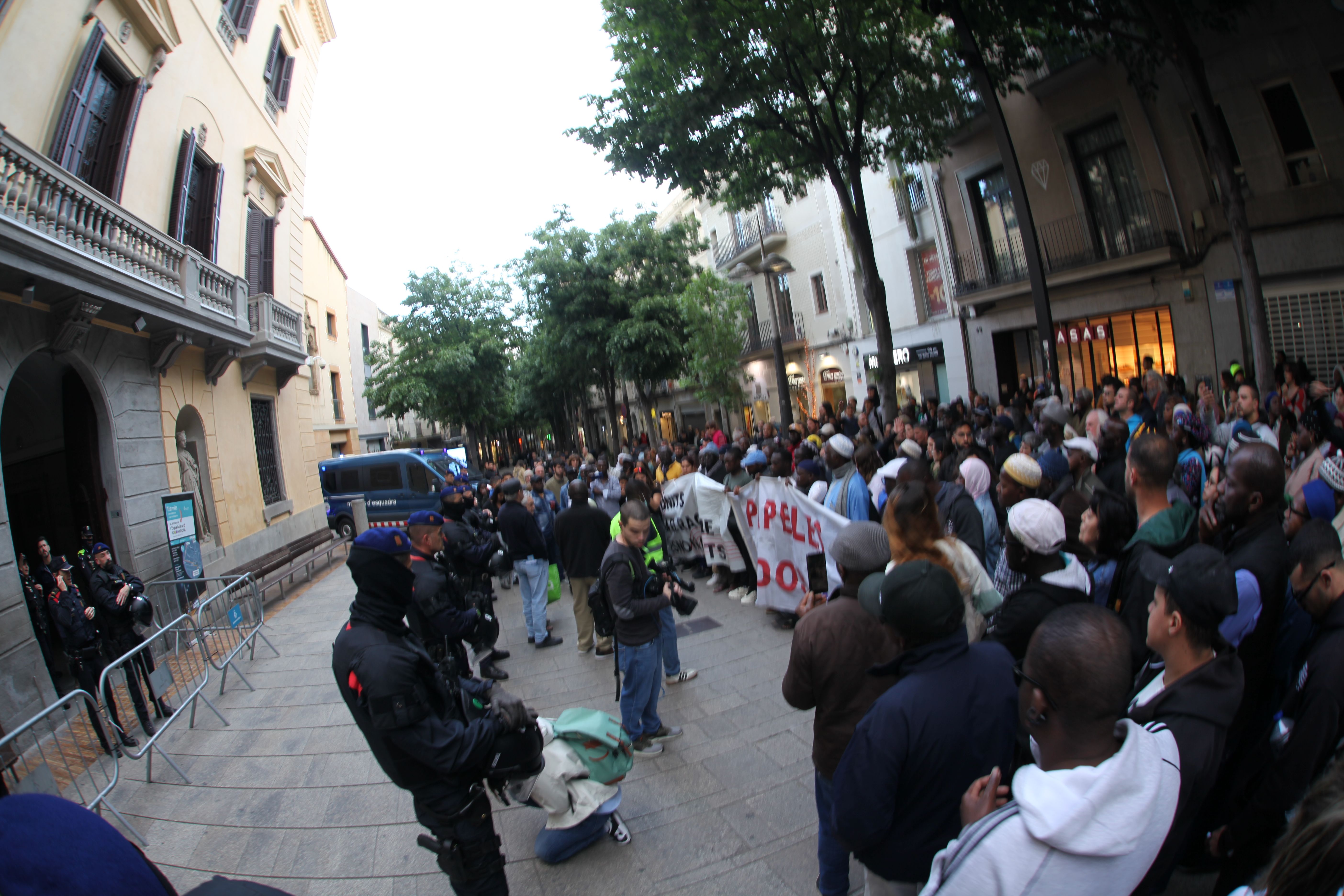 Manifestació Sindicat Habitatge. Foto: Lluís Rugama Manifestació Sindicat Habitatge. Foto: Lluís Rugama