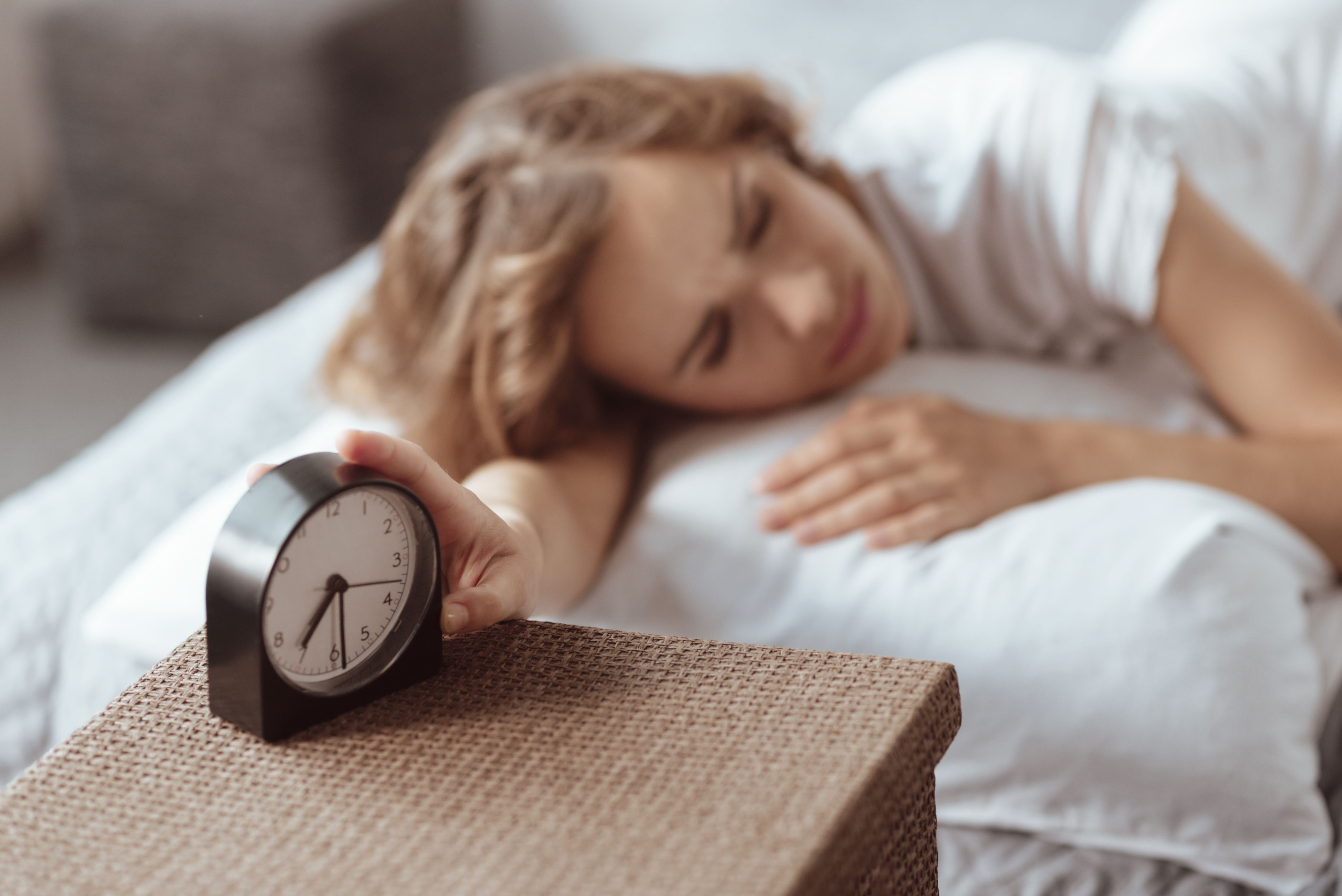 Per què et despertes de matinada