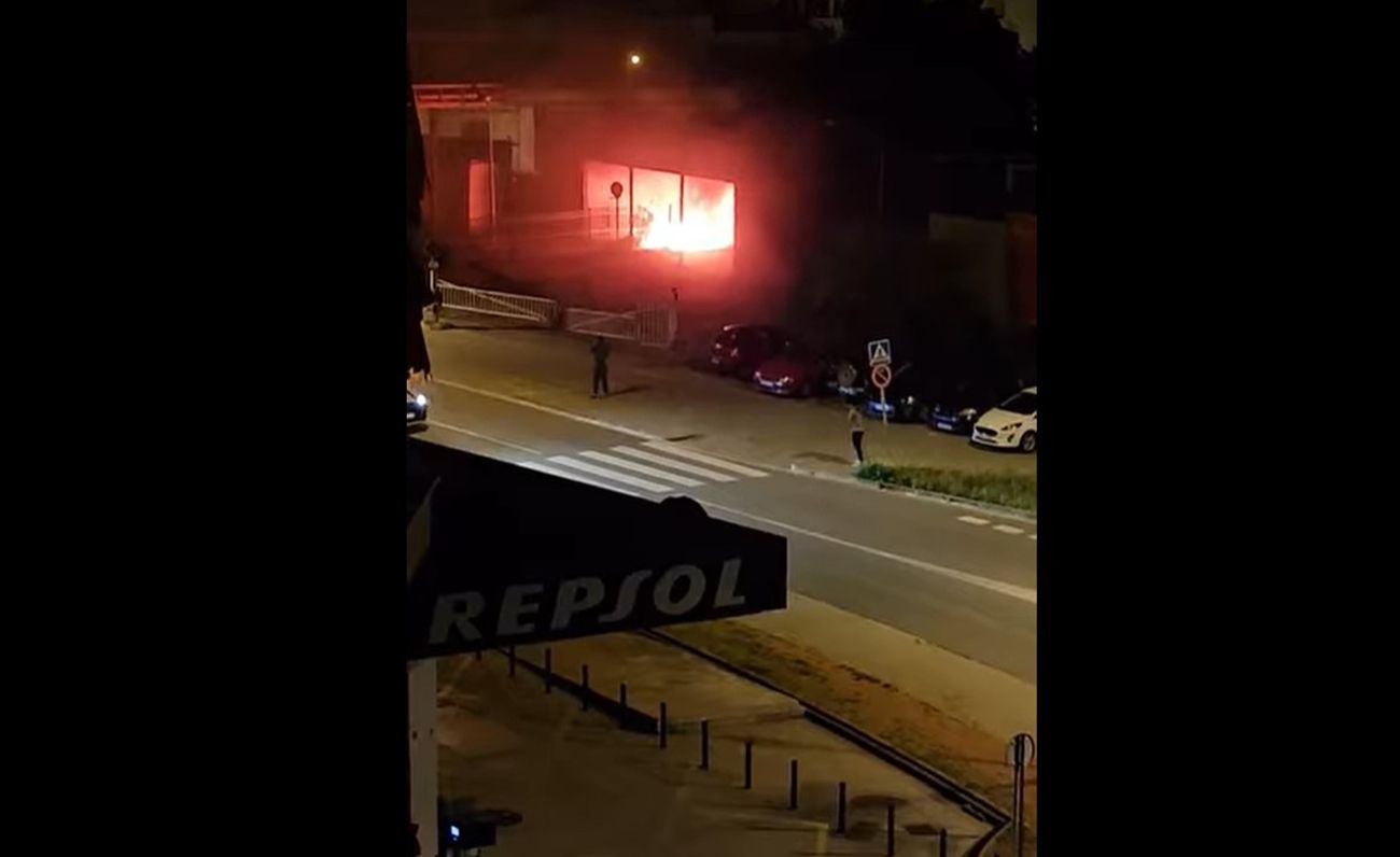 Explosió en una benzinera en desús al barri de Cerdanyola de Mataró
