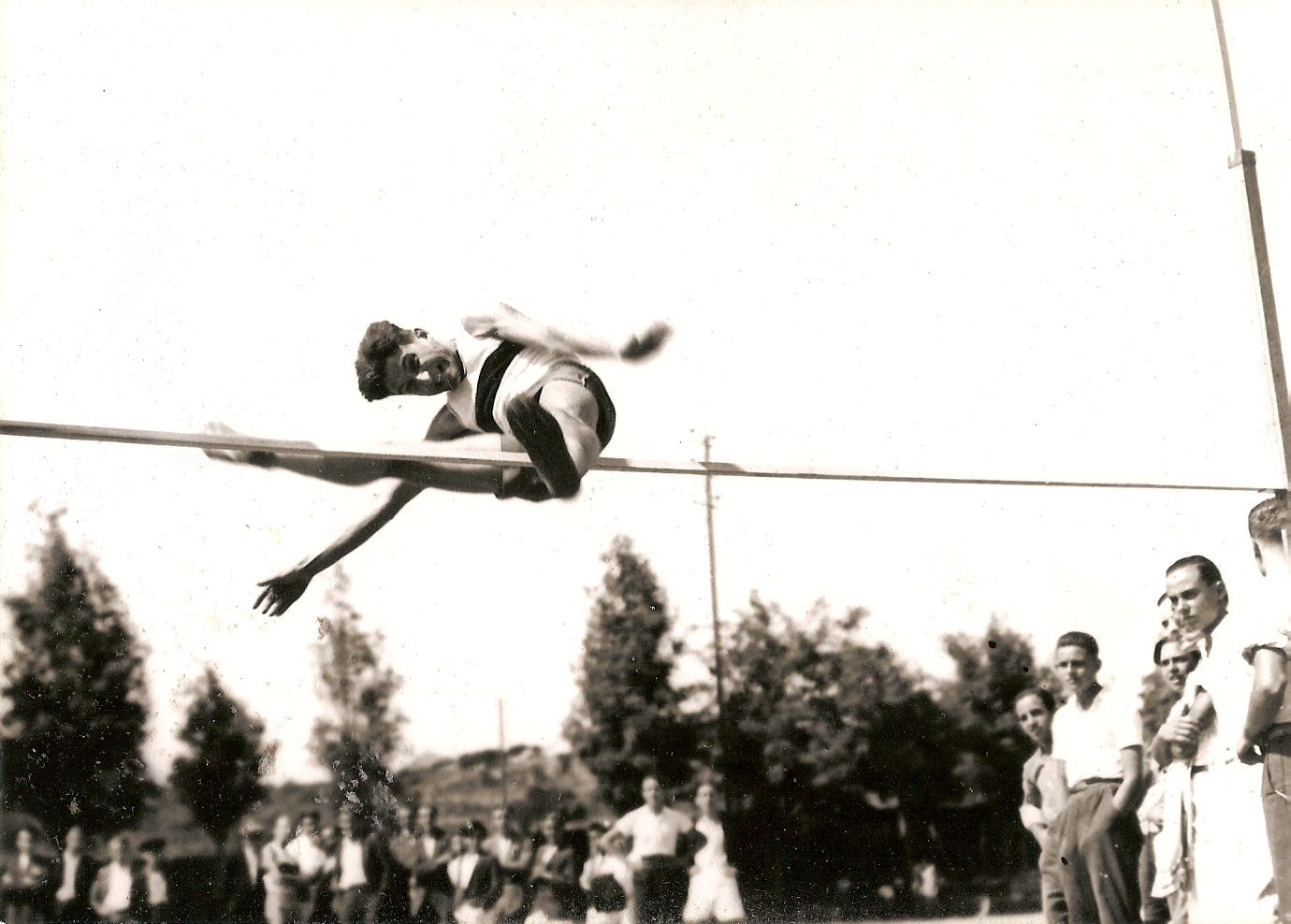 1930 00156 Salvador Rigual a les pistes de Mossén Plandolit