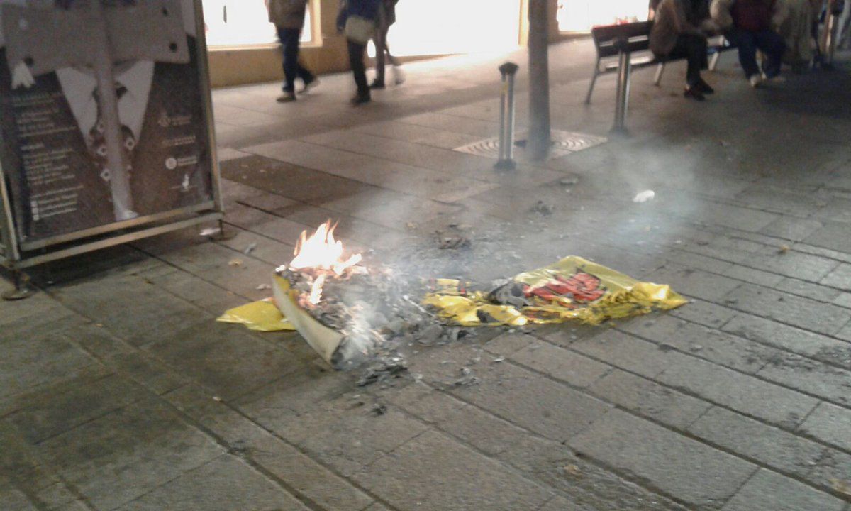 Fotografia dels fets penjada per Ciutadans a les xarxes socials