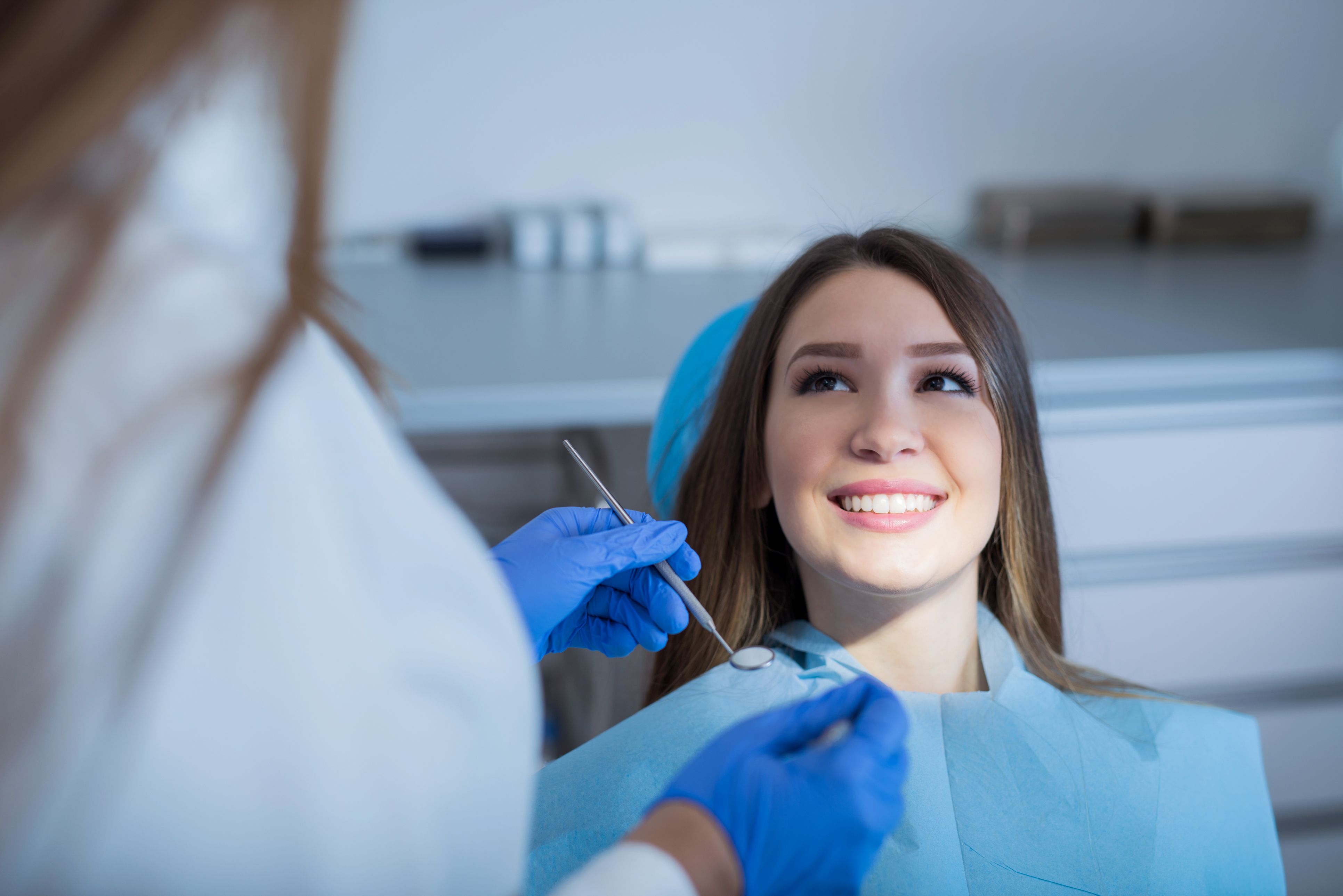 Sense dolor, sense esperes: la revolució dental amb sedació conscient i implants en un sol dia Sense dolor, sense esperes: la revolució dental amb sedació conscient i implants en un sol dia