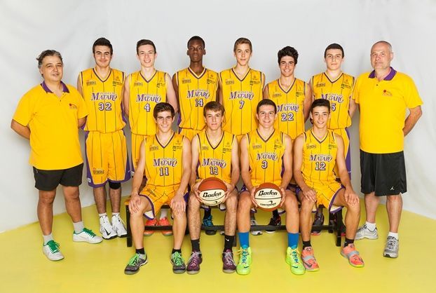 El equipo cadete masculino. El equipo cadete masculino.