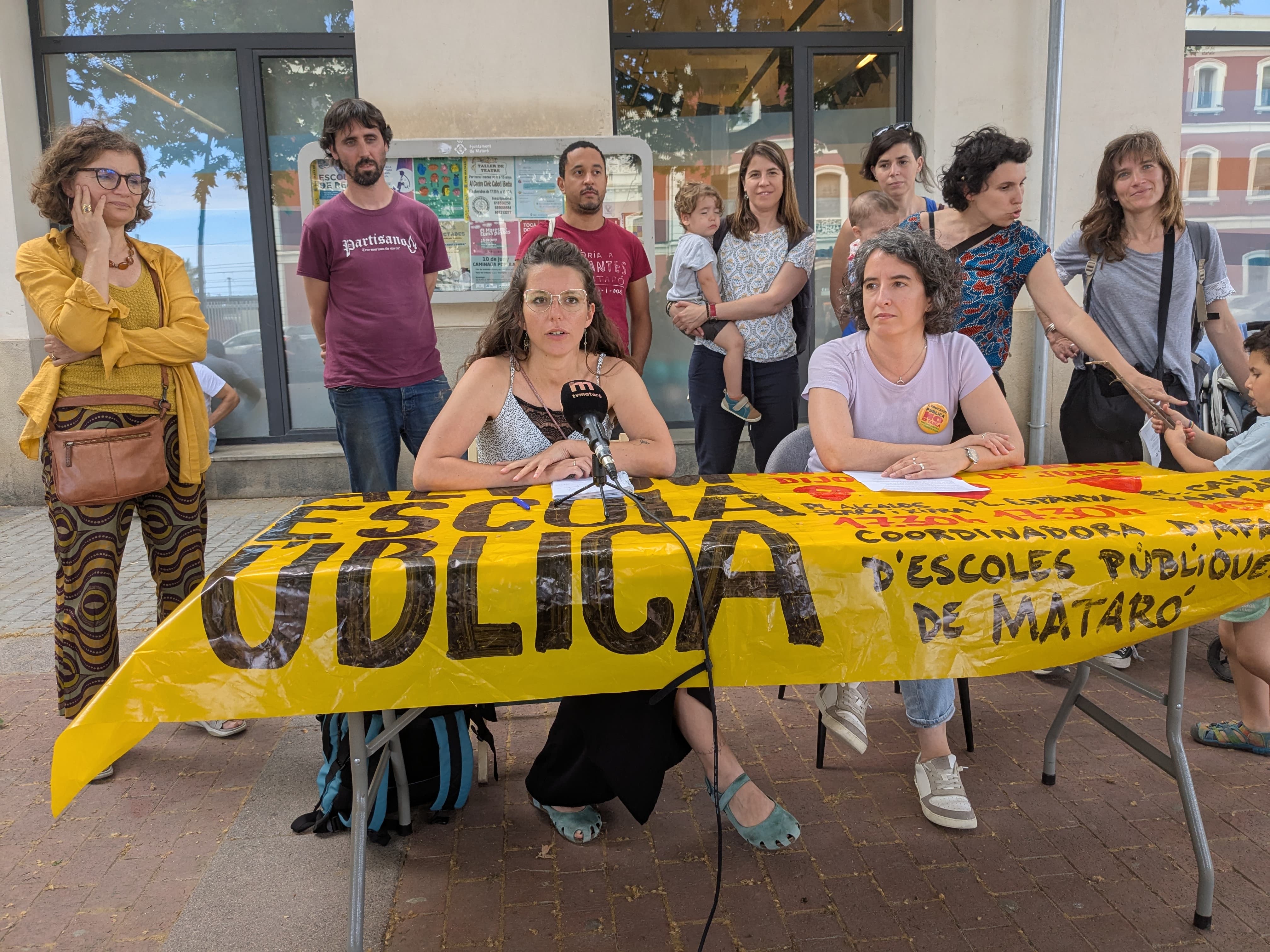 Demanen una "mobilització històrica" per l'escola pública a Mataró