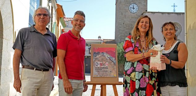 La presentació de l'Argillà i del càntir d'aquest any a Argentona. Foto: Cedida La presentació de l'Argillà i del càntir d'aquest any a Argentona. Foto: Cedida
