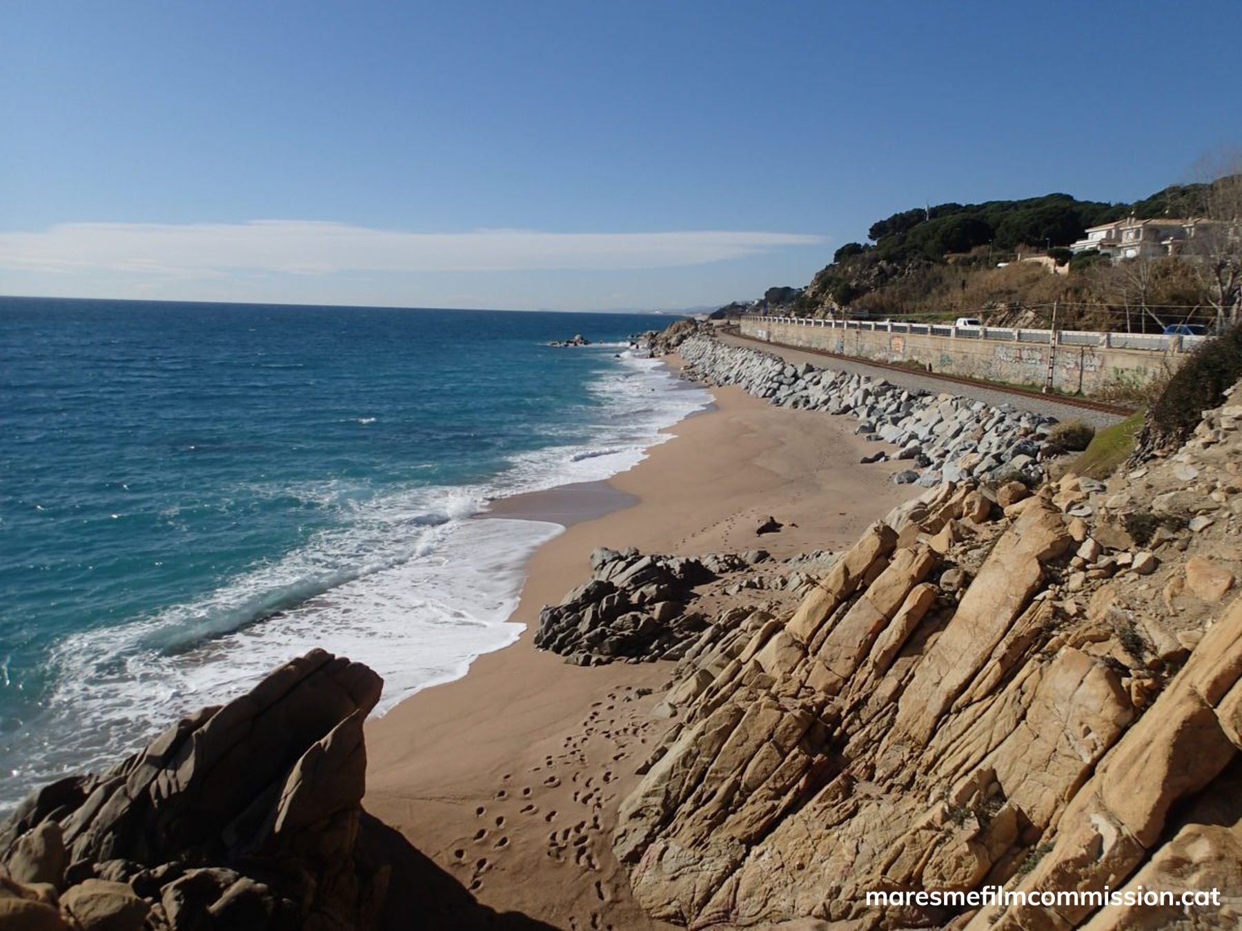 Aquest és el camí de ronda més espectacular del Maresme i passa per una cala força desconeguda