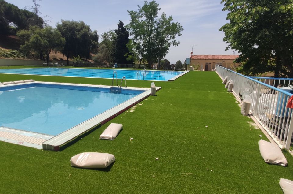 Piscina municipal de Sant Berger, a Teià