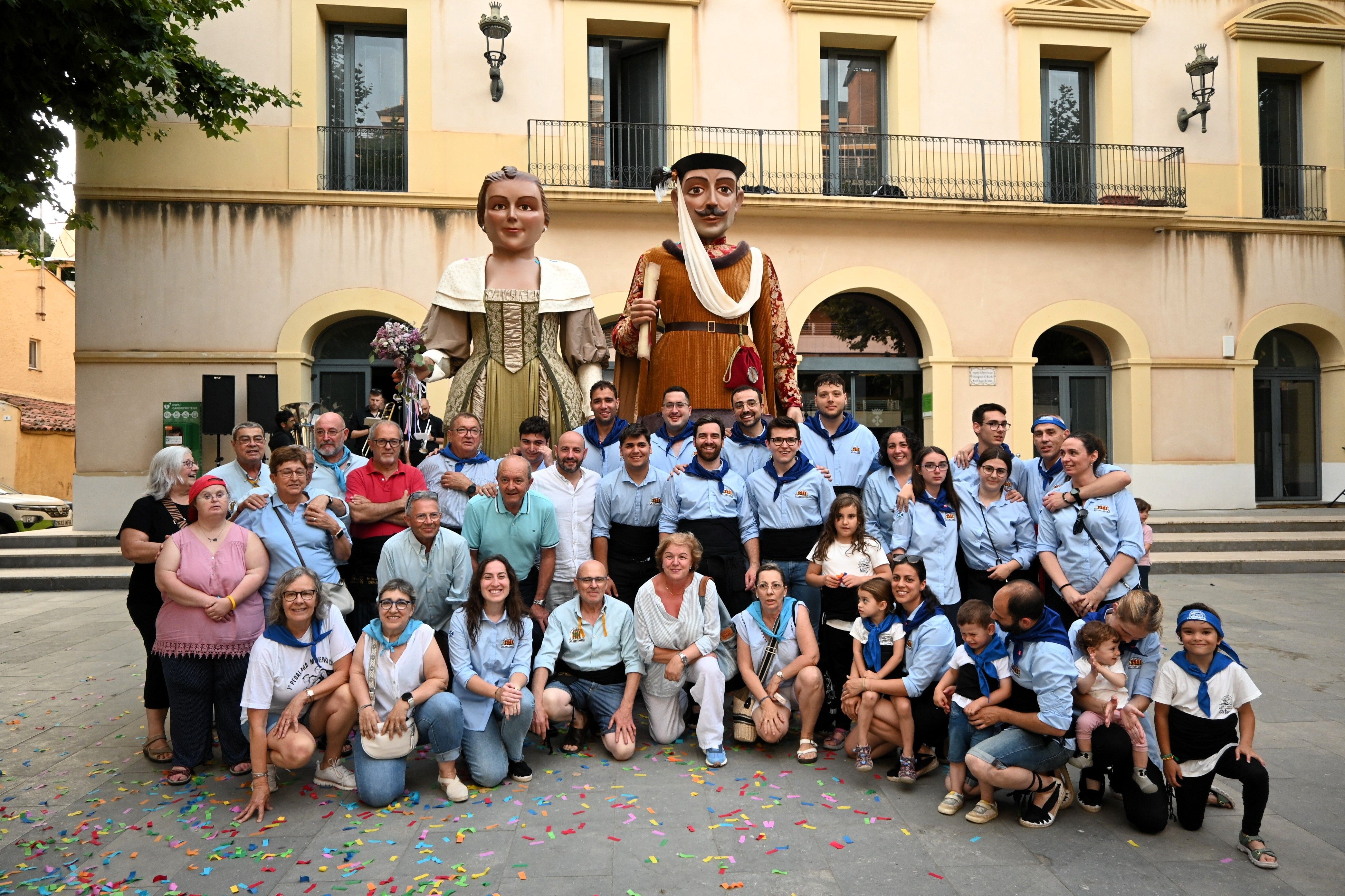 Els Gegants Vells de Llavaneres reneixen