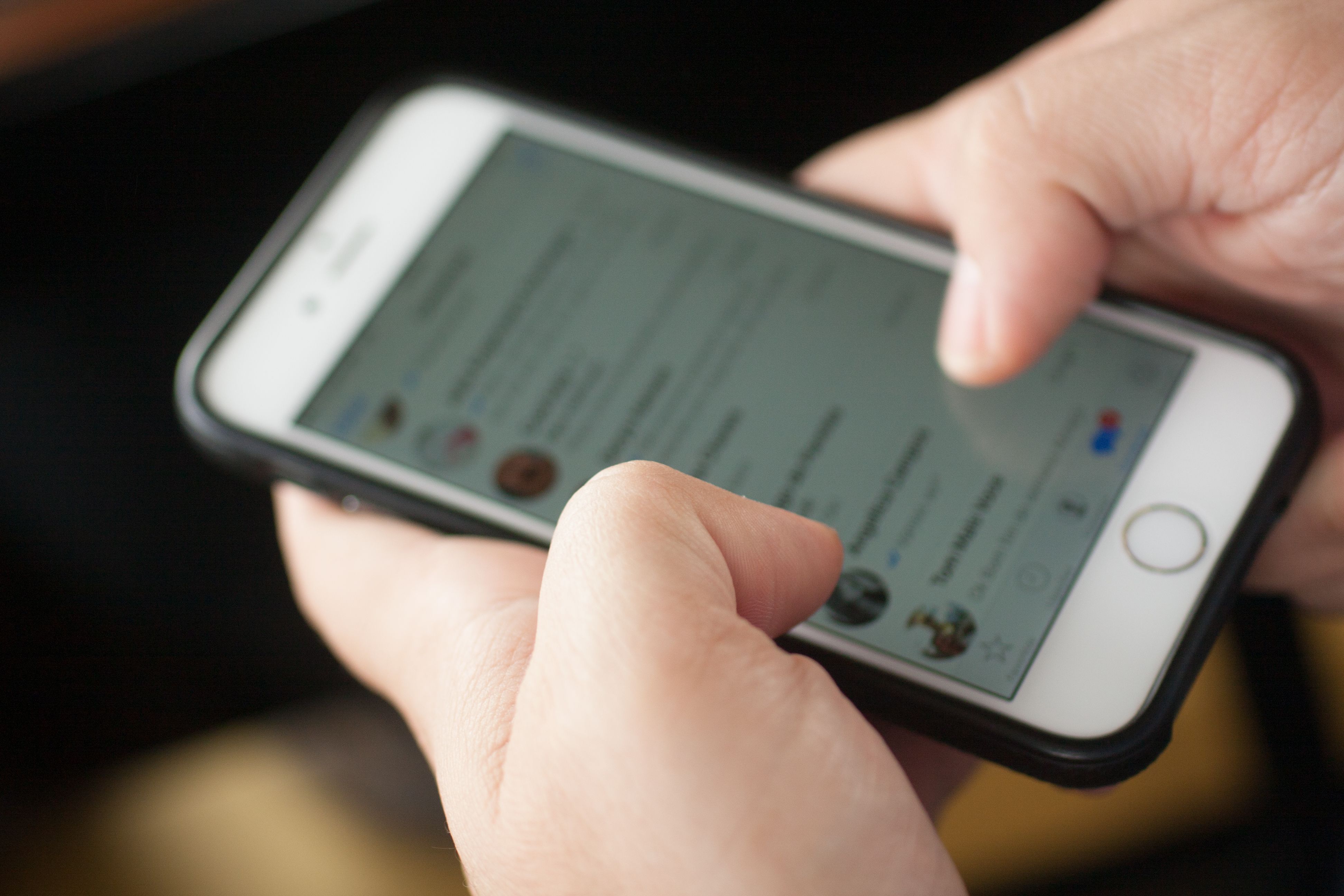 Dónde está la papelera de WhatsApp