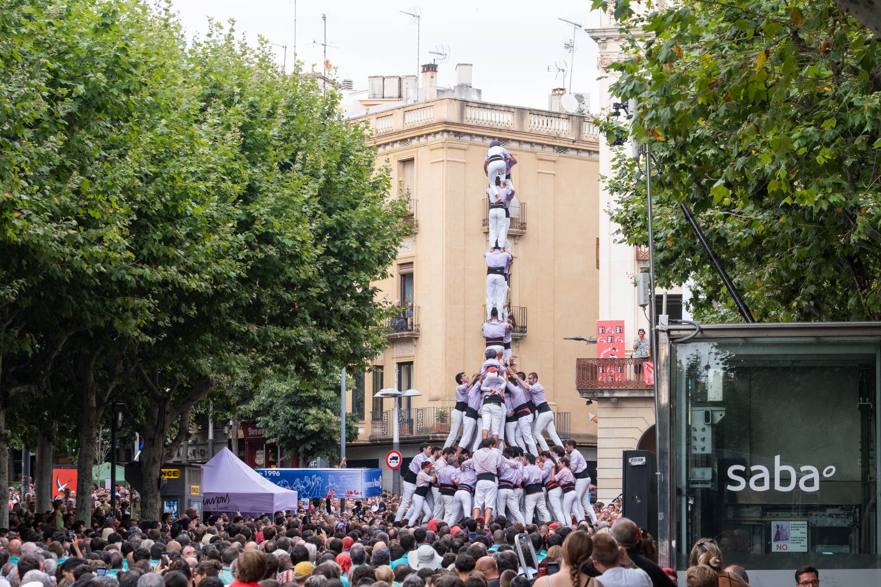 Torre de 9 amb folre dels Minyons de Terrassa