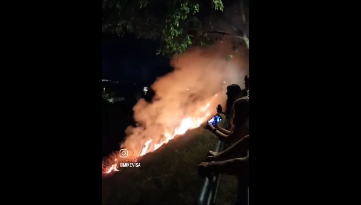 Incendio en Vista Alegre durante el Castell de focs. Fragmento de vídeo de @Mikevisa (Instagram)