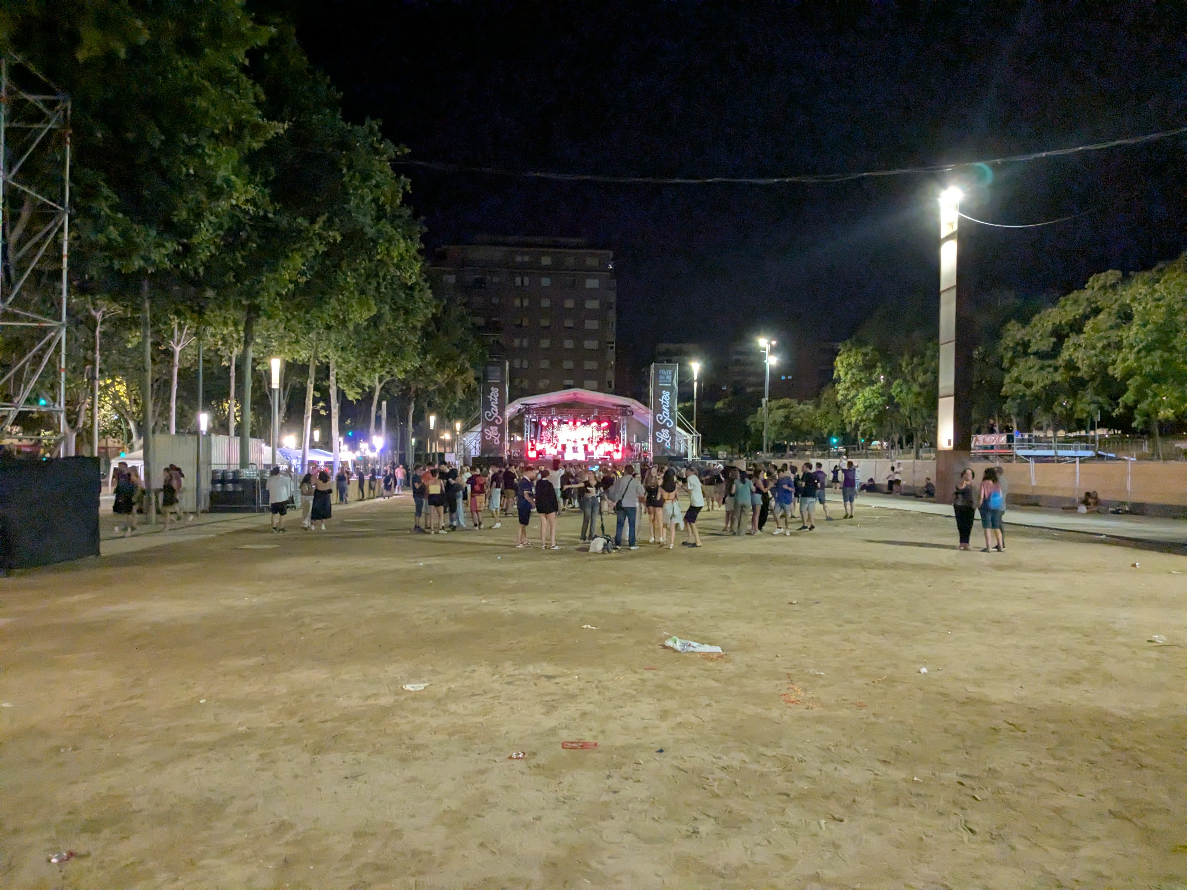 El Parc Nou, totalment desèrtic. Foto: Cugat C. El Parc Nou, totalment desèrtic. Foto: Cugat C.