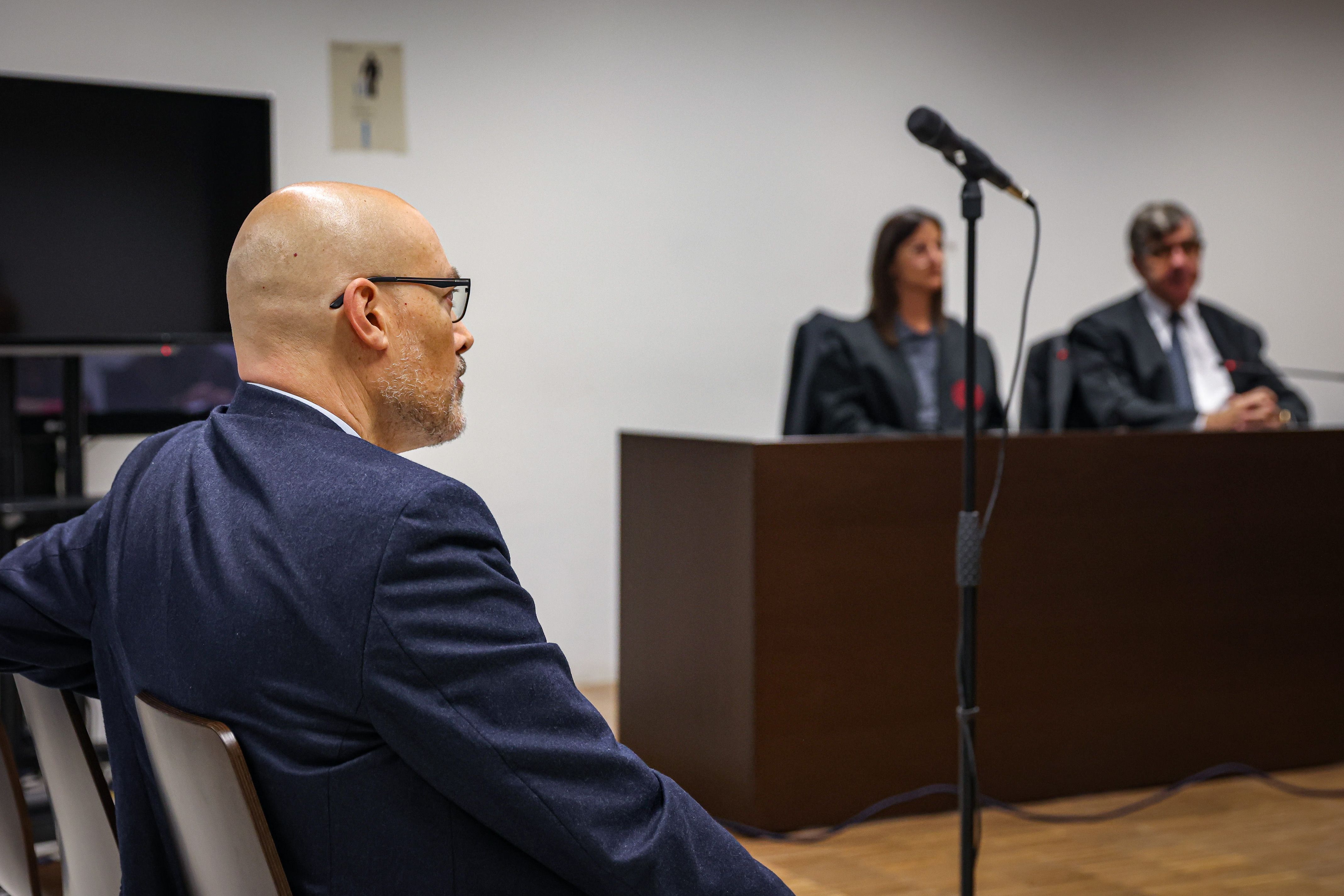 El periodista del Maresme Saül Gordillo, antes del juicio. Foto: ACN El periodista del Maresme Saül Gordillo, antes del juicio. Foto: ACN