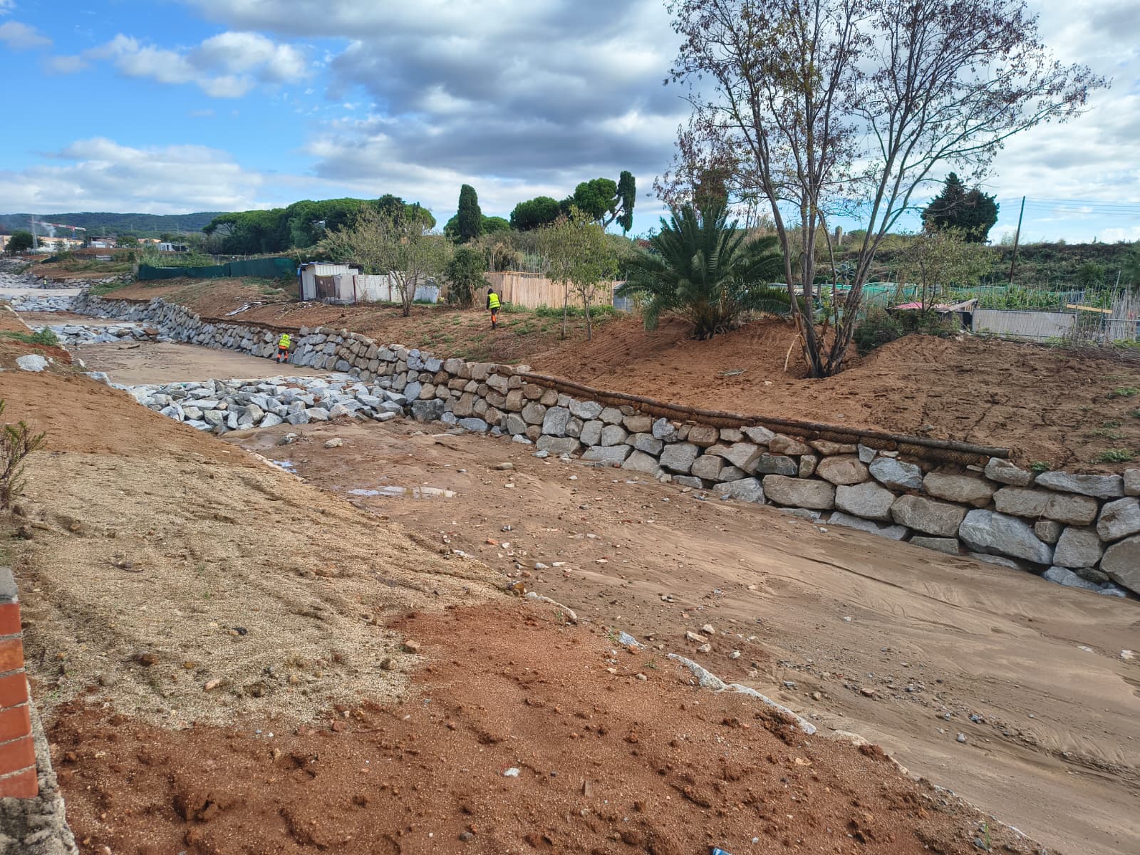 Treballs de renaturalització de la Riera de Sant Simó, aquest setembre Treballs de renaturalització de la Riera de Sant Simó, aquest setembre