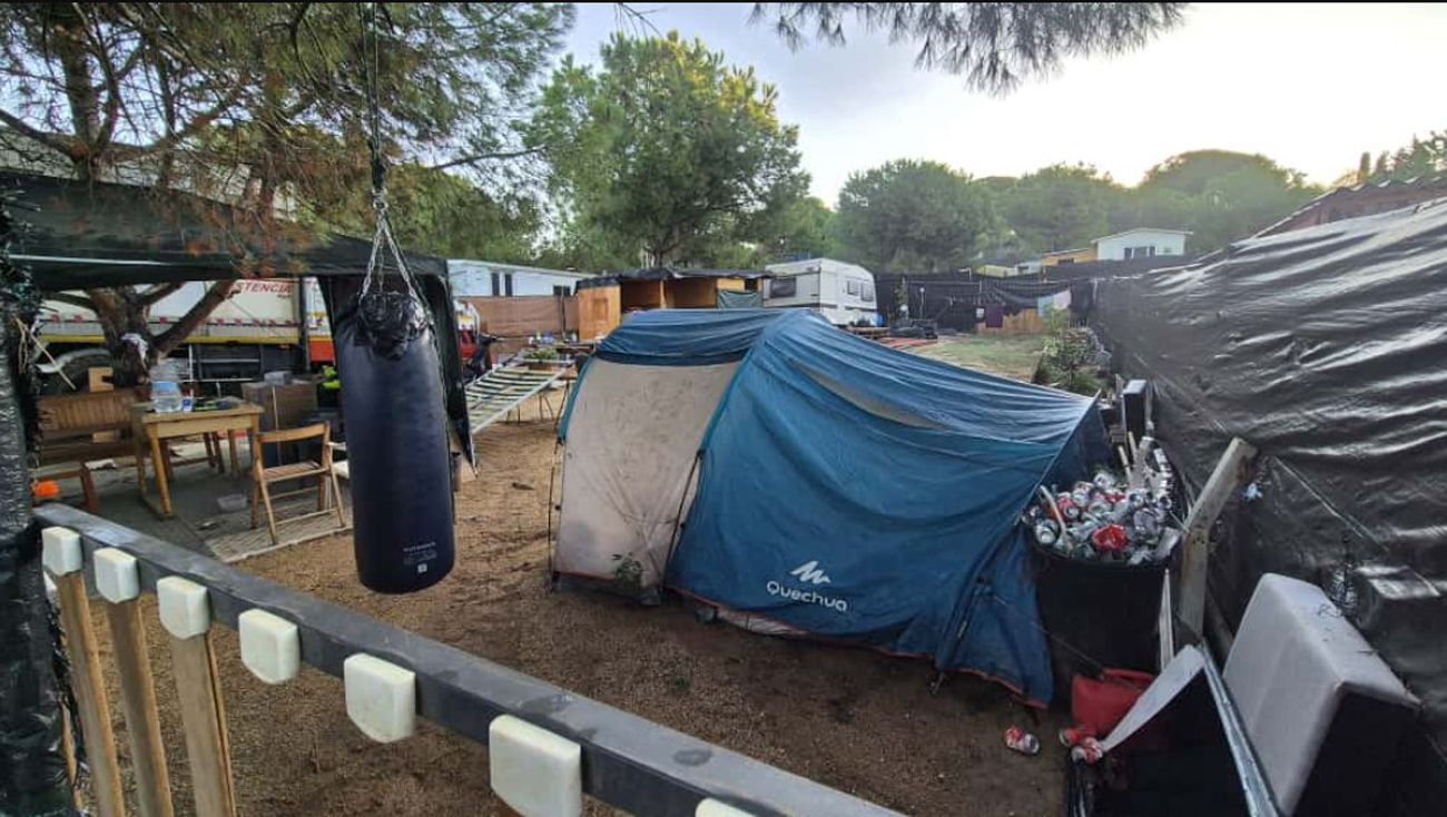 Assentament il·legal a les Cinc Sénies de Mataró